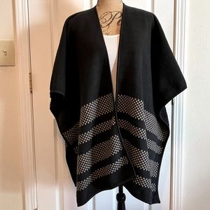 Ike Behar black fleece Winter Fall Winter poncho sweater OS Southwestern